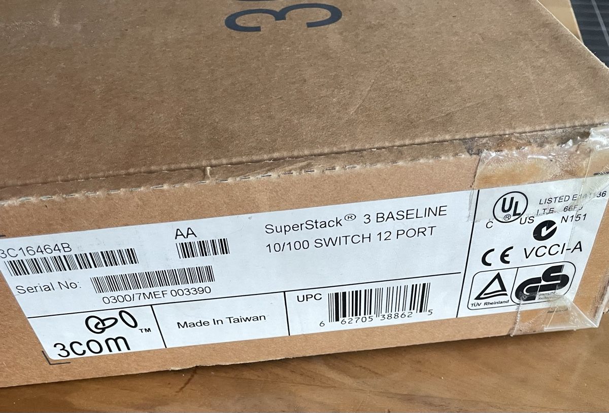 Modem & Router: 3Com SuperStack Switch 12 Port OVP Netzwerk Switch – Nuovo (secondo la descrizione) da Zuerich venduto da Kiamid 5
