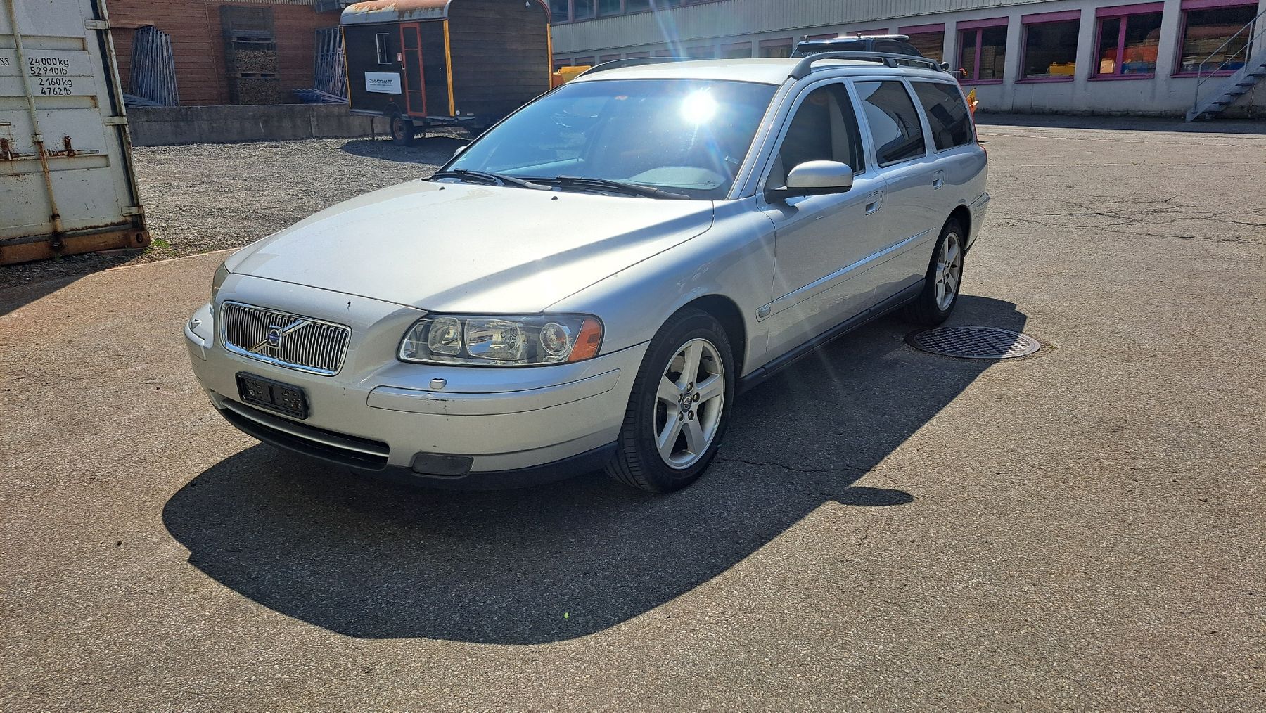 Volvo Autos: Volvo V70 D5 – D'occasion à Rothenthurm par Sachsturbo