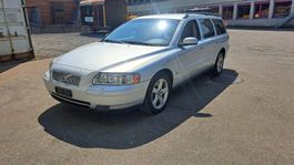 Volvo V70 D5