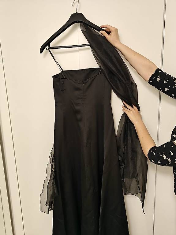 Robes: Abendkleid Gr. 34/36 – D'occasion à Aesch BL par NadiaE02