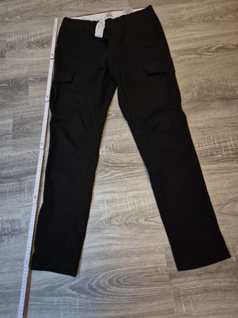 Pantalon cargo noir Jack&Jones, taille 33/32, parfait!