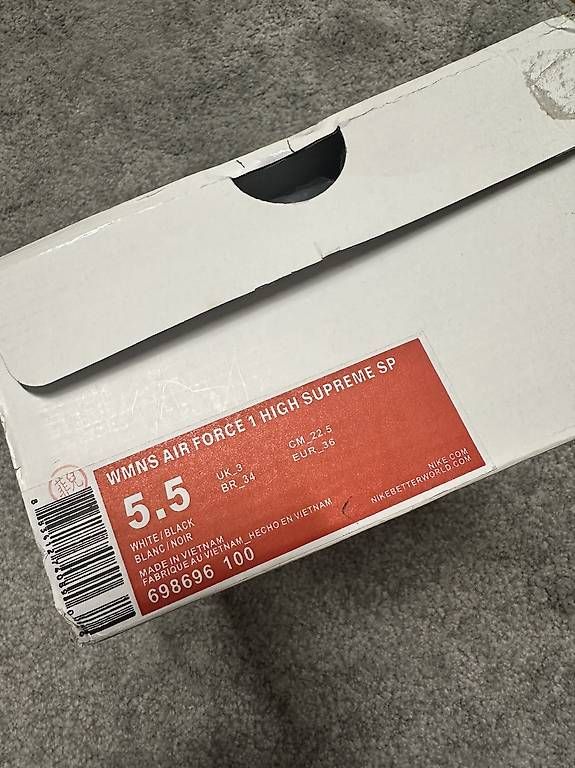 Chaussures hommes: Nike Air Force 1 High Supreme SP - Grösse 36 – D'occasion à Wangen SZ par Jaay_Sky 4