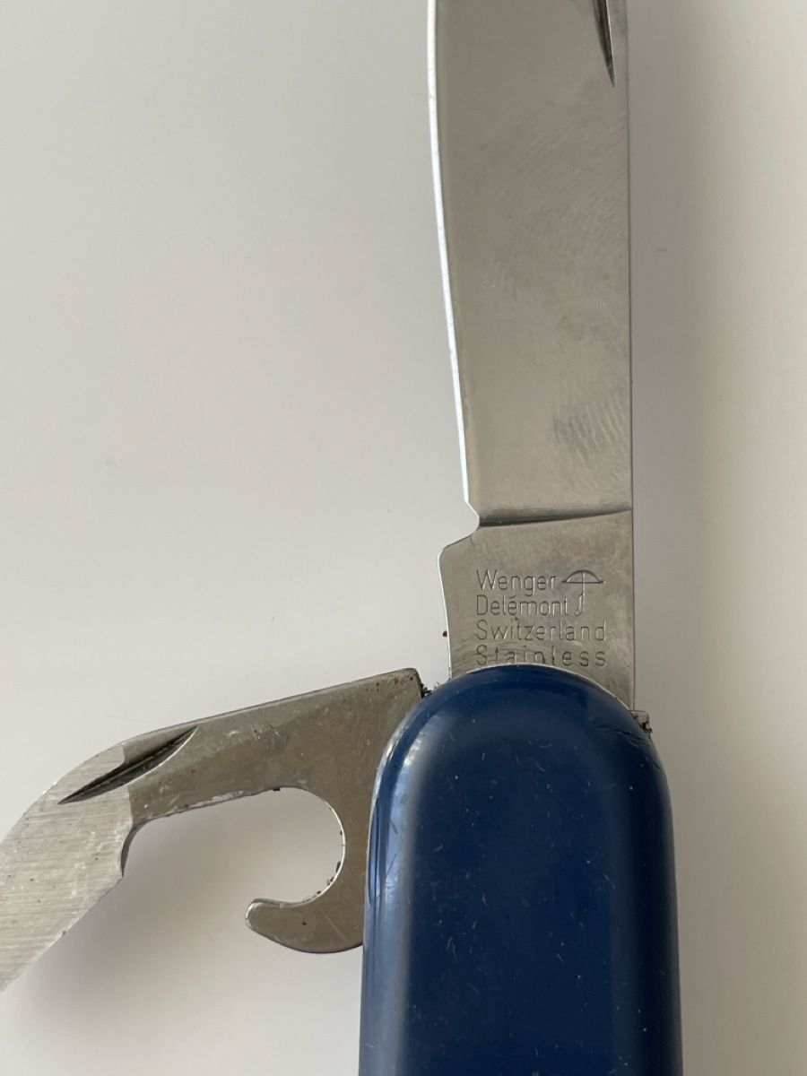 Wenger Coltelli tascabile: Wenger Taschenmesser blau  – Usato da Stein am Rhein venduto da auk_p8q9 2