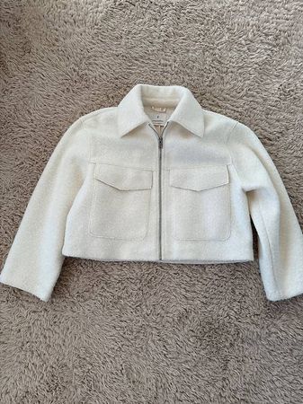 Weiße Jacke 