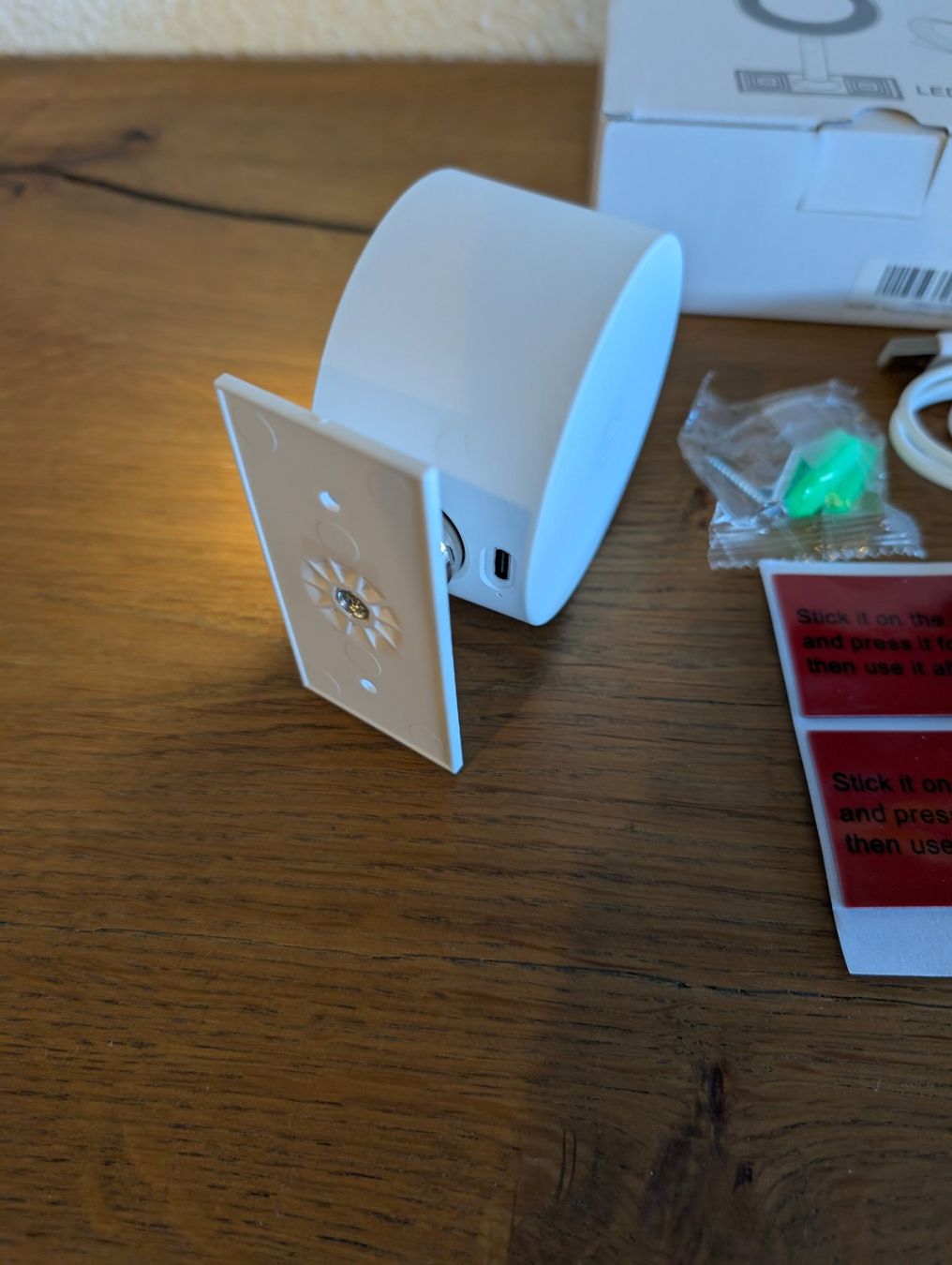 Lampade: LED Touchtyp weiss magnetisch USB-C – Nuovo (secondo la descrizione) da Ruswil venduto da fam-emm 3
