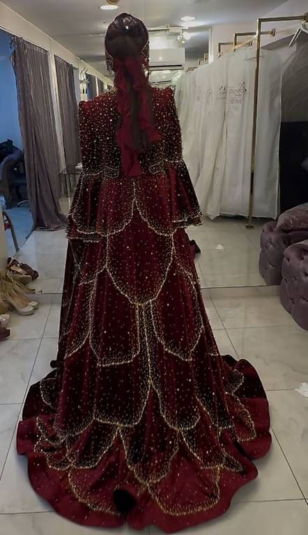Vestiti: Henneabendkleid/Junggesellinnenabschied Kleid – Usato da Bubendorf venduto da Erkam 1