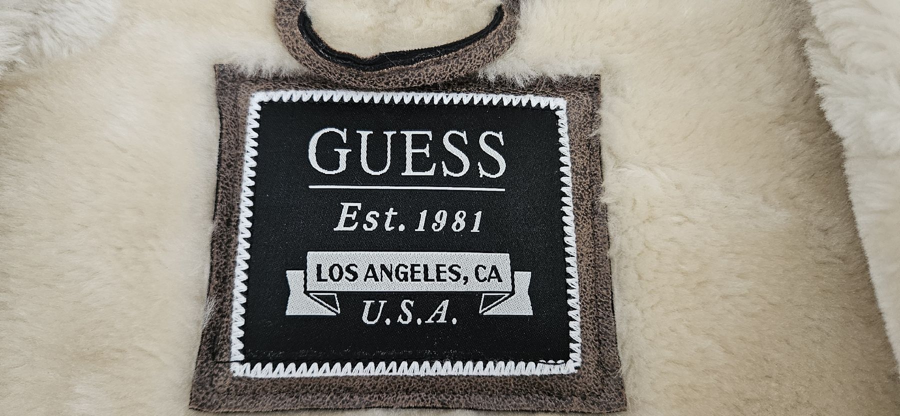 Guess Giacche: Guess Jacke M – Nuovo (secondo la descrizione) da Amriswil venduto da Mega-Toppreise 2