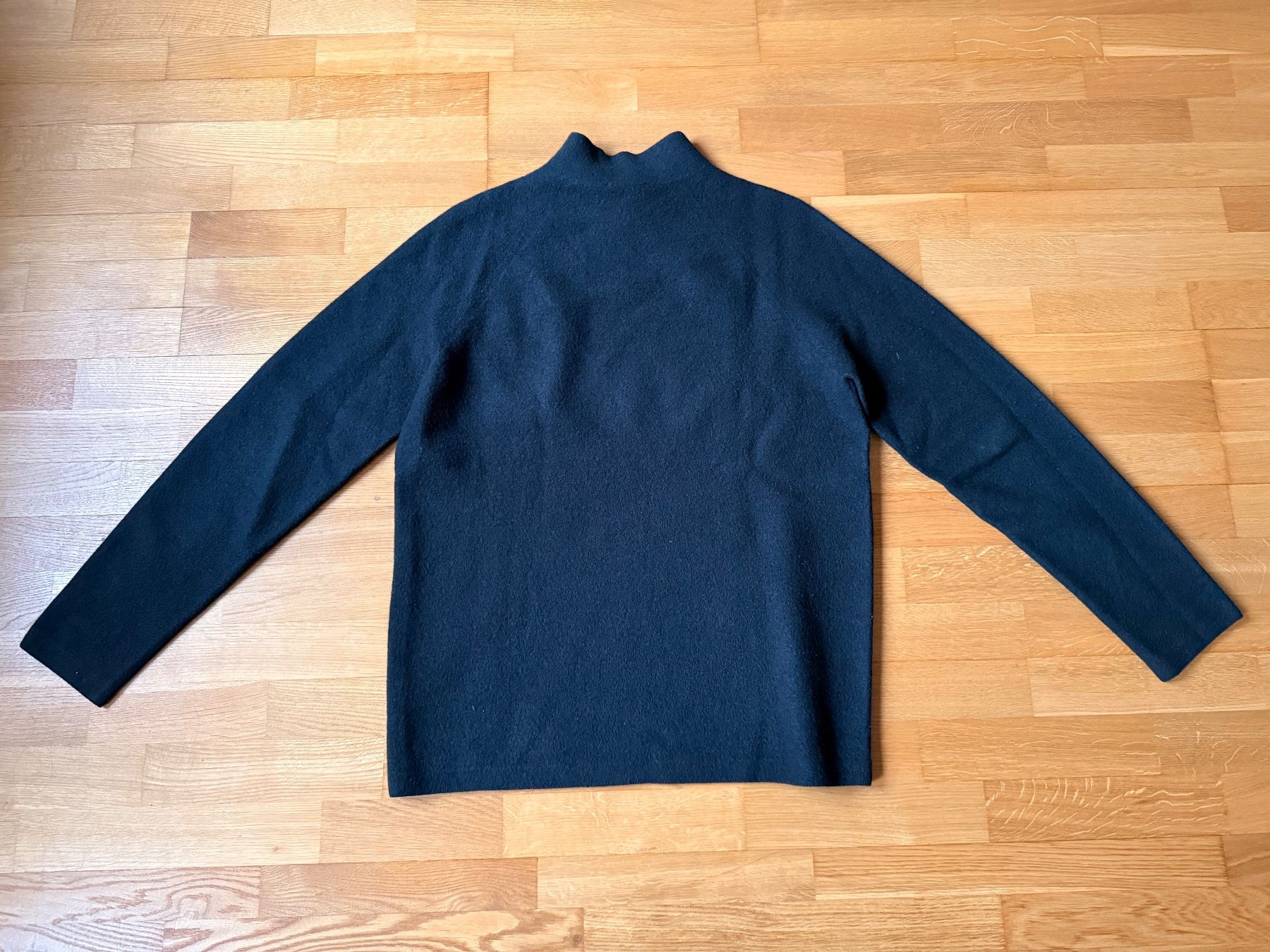 Maglioni & Felpe: Winter Pullover von Cos in Dunkelgrün – Usato da Zürich venduto da Basilou98 2