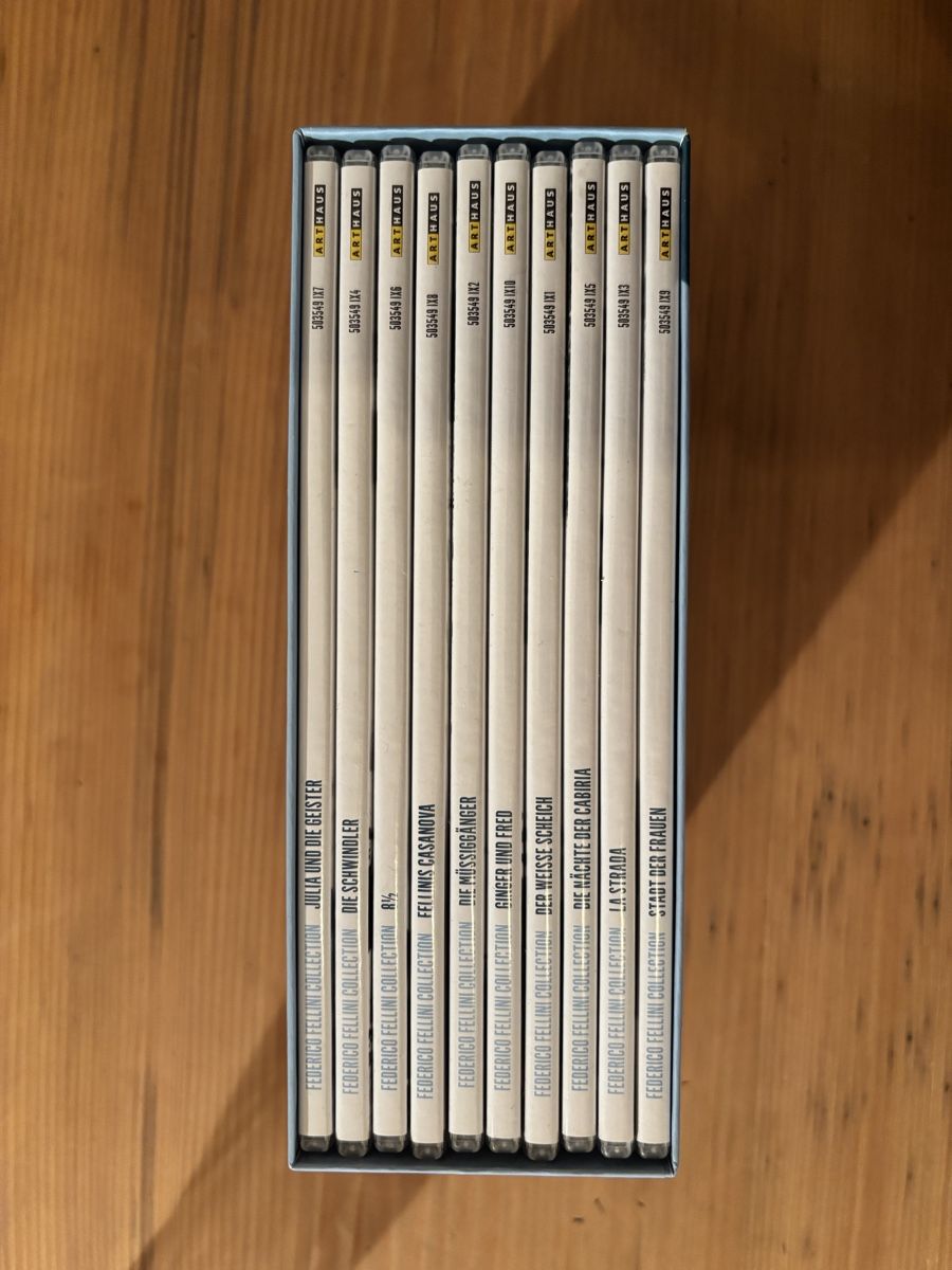 Tous les DVDs: Federico Fellini Collection DVDs Arthaus – D'occasion à Solothurn par neisksvzqiwnw 3