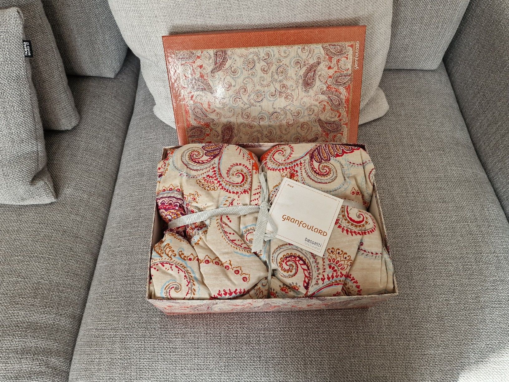 Bassetti Coperte: Bassetti Plaid Bellini, neu – Nuovo e nell'imballaggio originale da Eglisau venduto da mmkristall 2