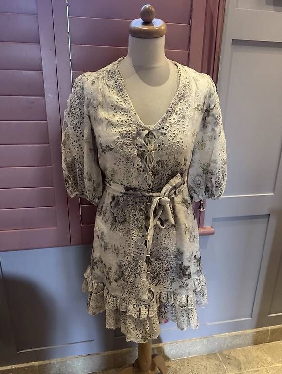 Zimmermann Kleider: Zimmermann Kleid – Gebraucht aus Jona von xweeknd