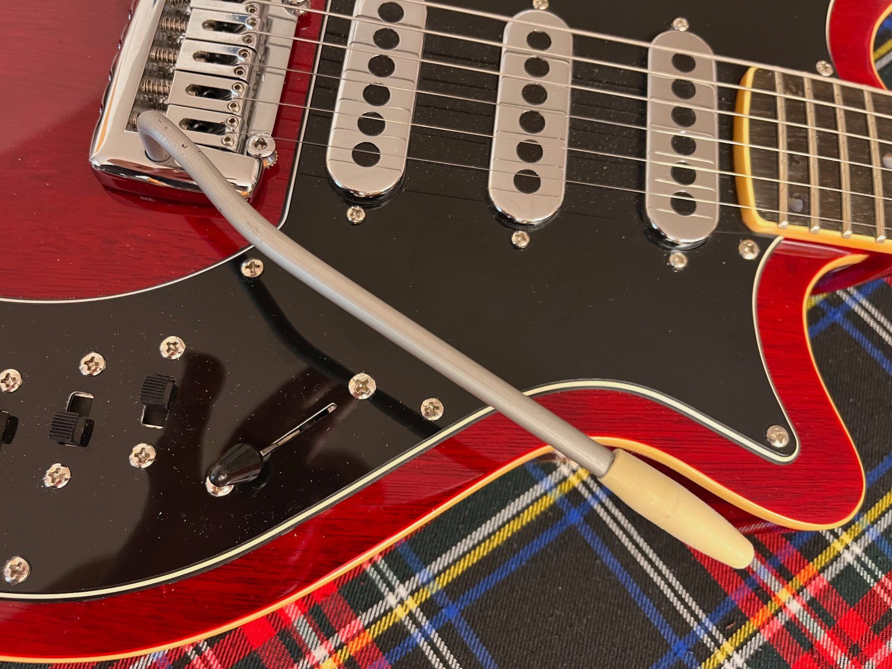 Harley Benton Strumenti musicali: Harley Benton BM-75 Trans Red – Usato da Uster venduto da Wergra 8