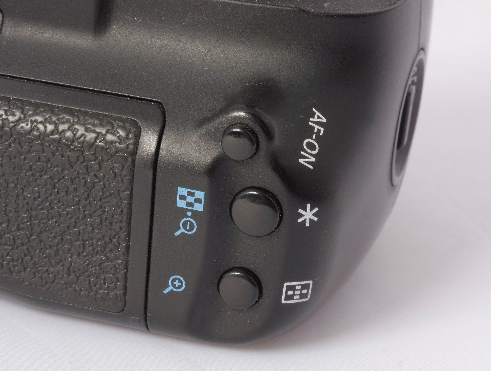 Canon Appareil photo: Canon BG-E7, Grip original Canon pour EOS 7D – D'occasion à Pully par  2