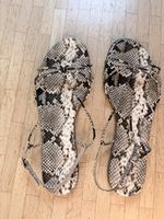 Sandales plates fines brides, motif python – 42, bon état