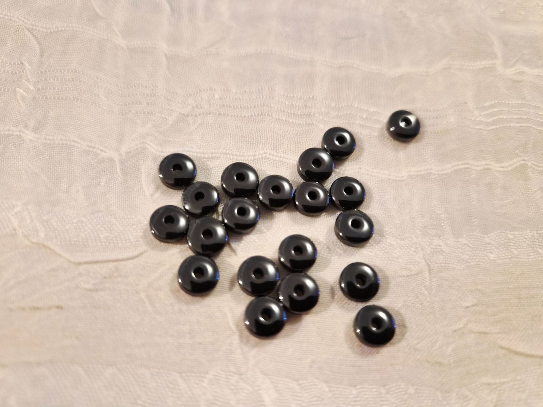 Perle (finte): 20 Stk Hämatit Perlen Rondellen 6x3mm – Nuovo (secondo la descrizione) da Dietikon venduto da Eleda