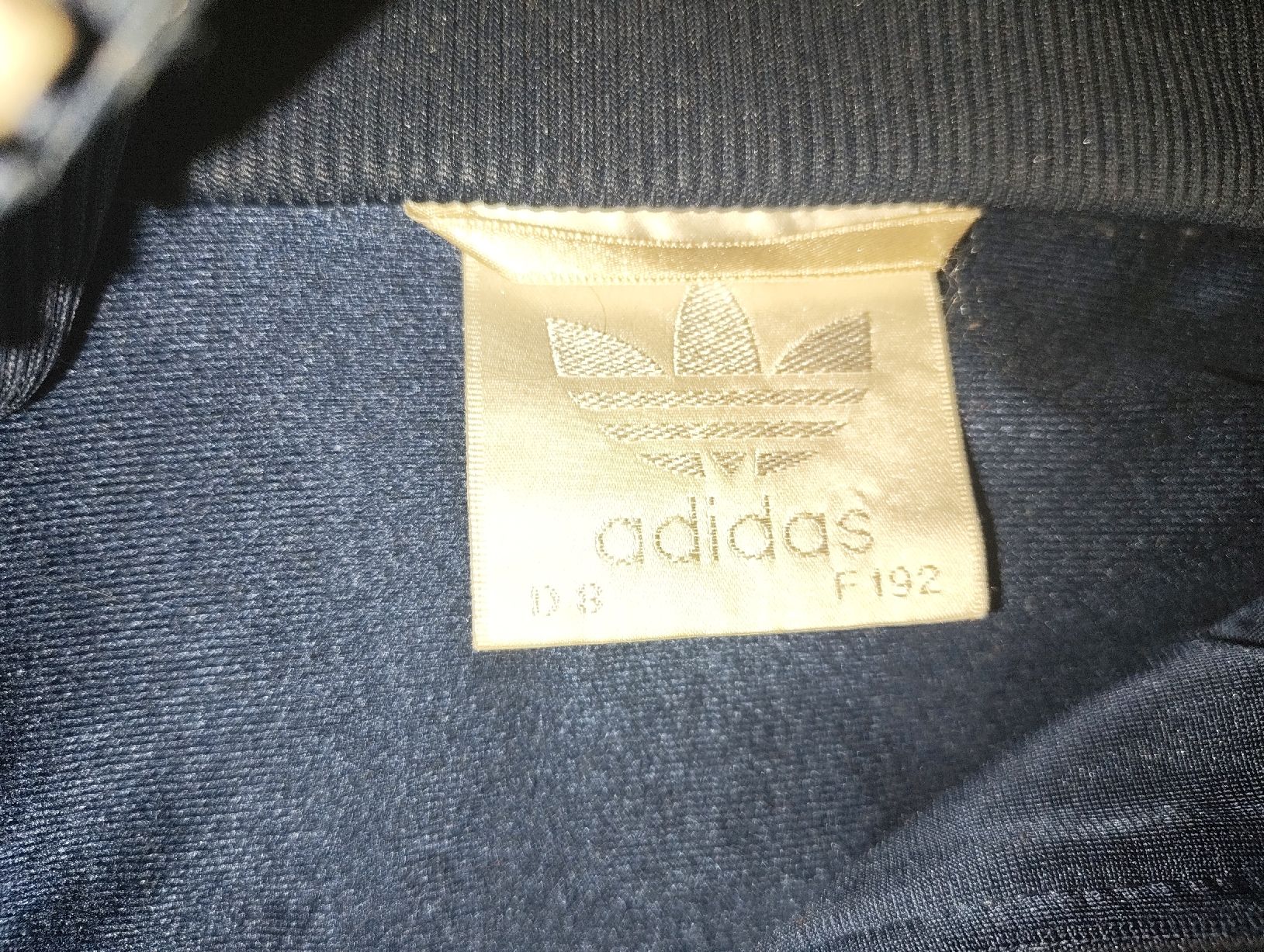 Adidas Vestes: Adidas jacket  – D'occasion à Marly par Punisher1868 2