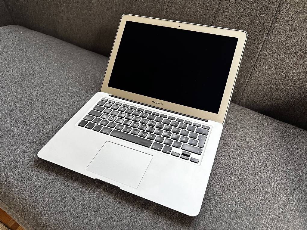 Apple Notebook: MacBook Air (13-inch, Mid 2011) – Usato da Binningen venduto da huali 4