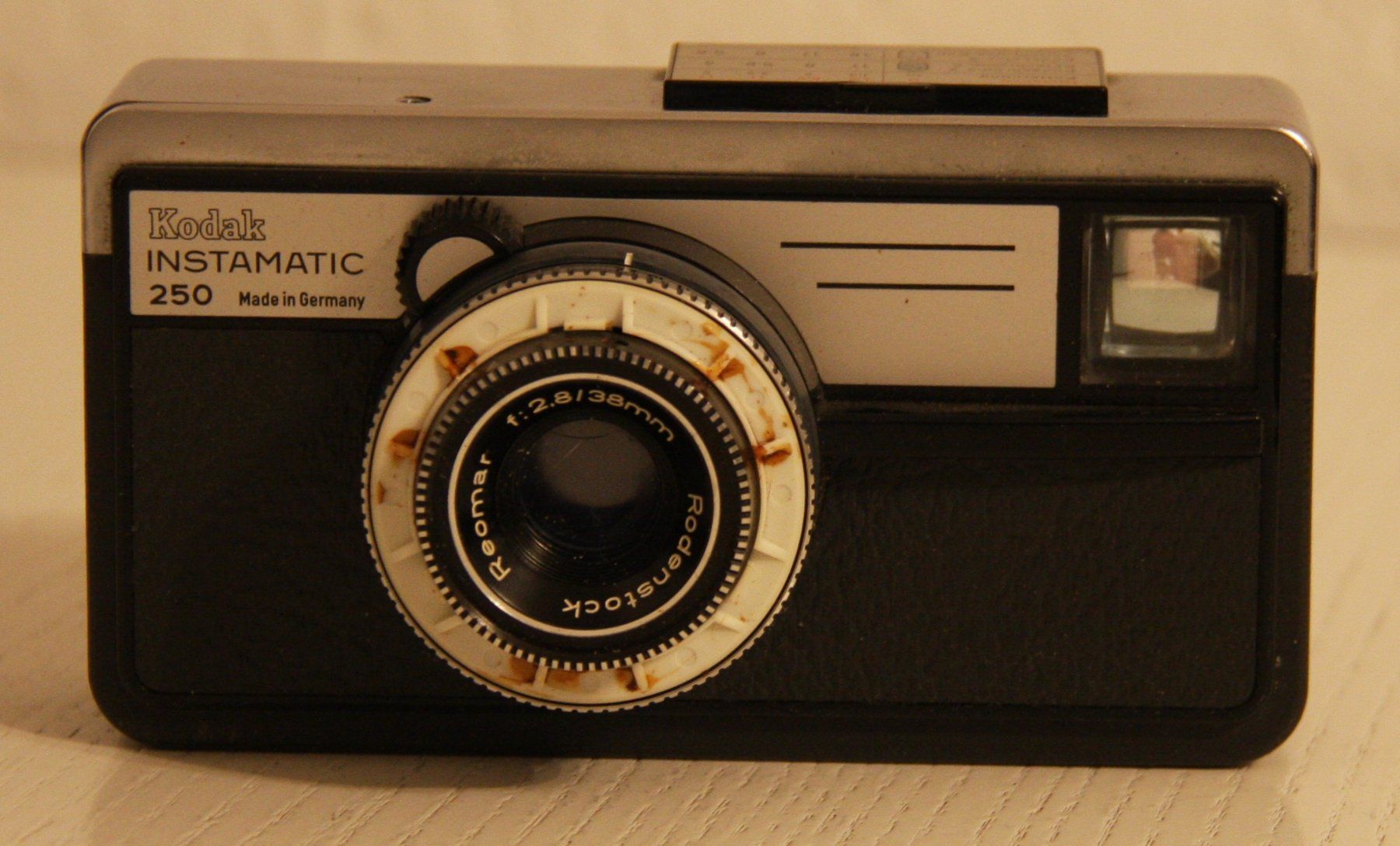 Kodak Fotocamera: Kodak Instamatic 250 – Usato da Fisibach venduto da he-man210 1