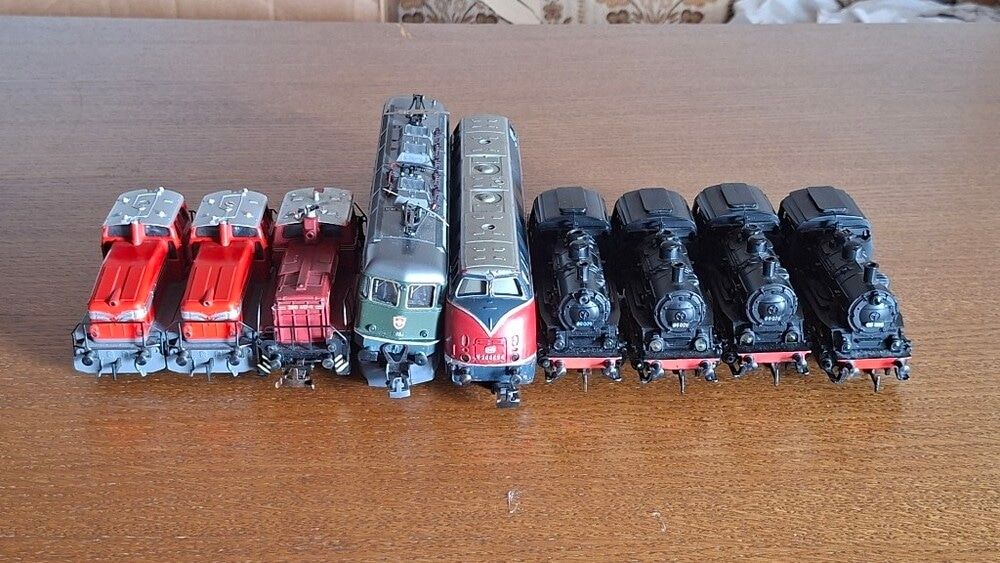 Märklin Trains électriques: H0 AC 8 Märklin , 1 Lima Lok. – D'occasion à Pfäffikon ZH par gub_2j76 6