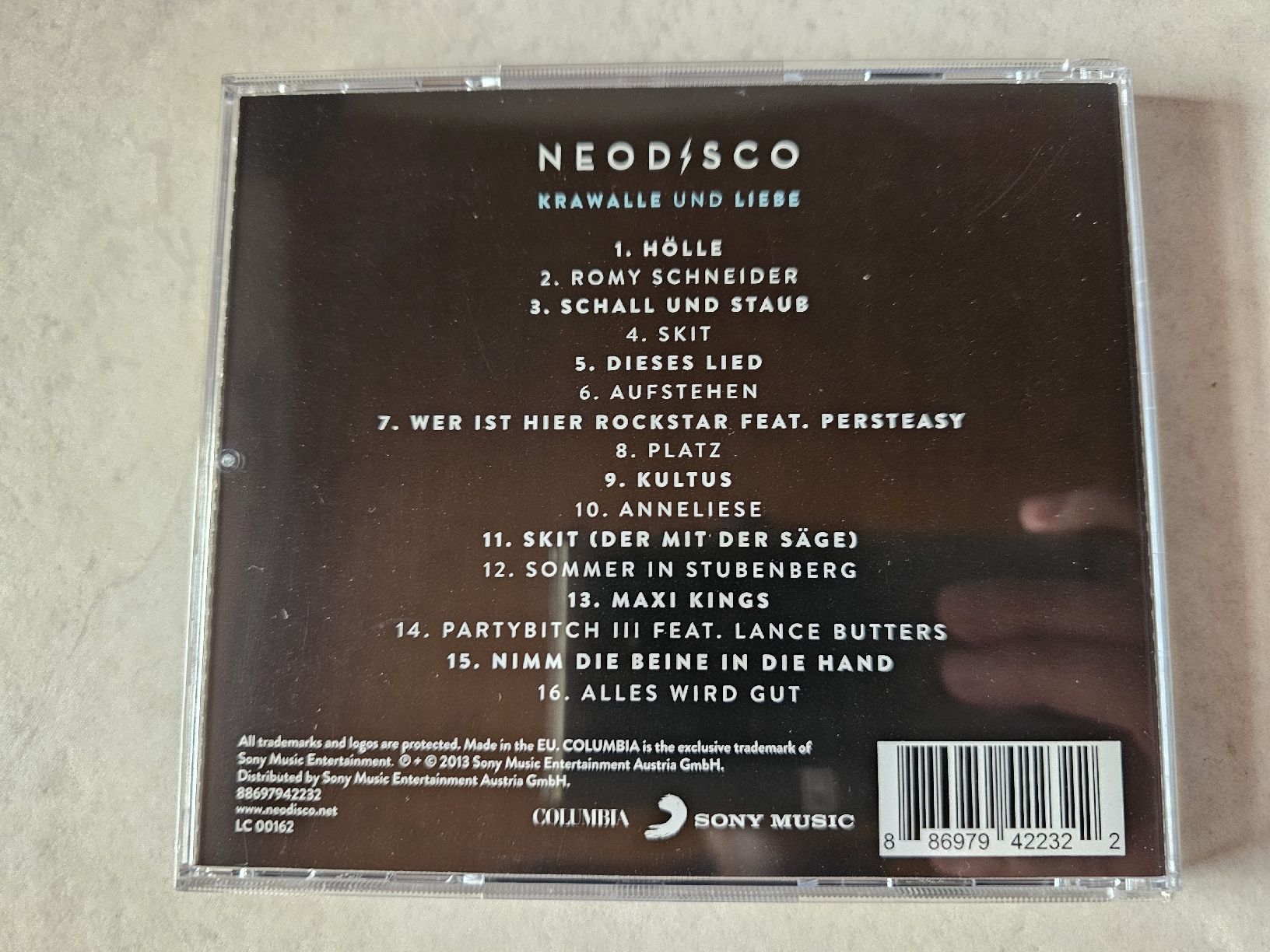 CD: Neodisco  -  Krawalle und Liebe – Usato da Schneisingen venduto da backstore24 1