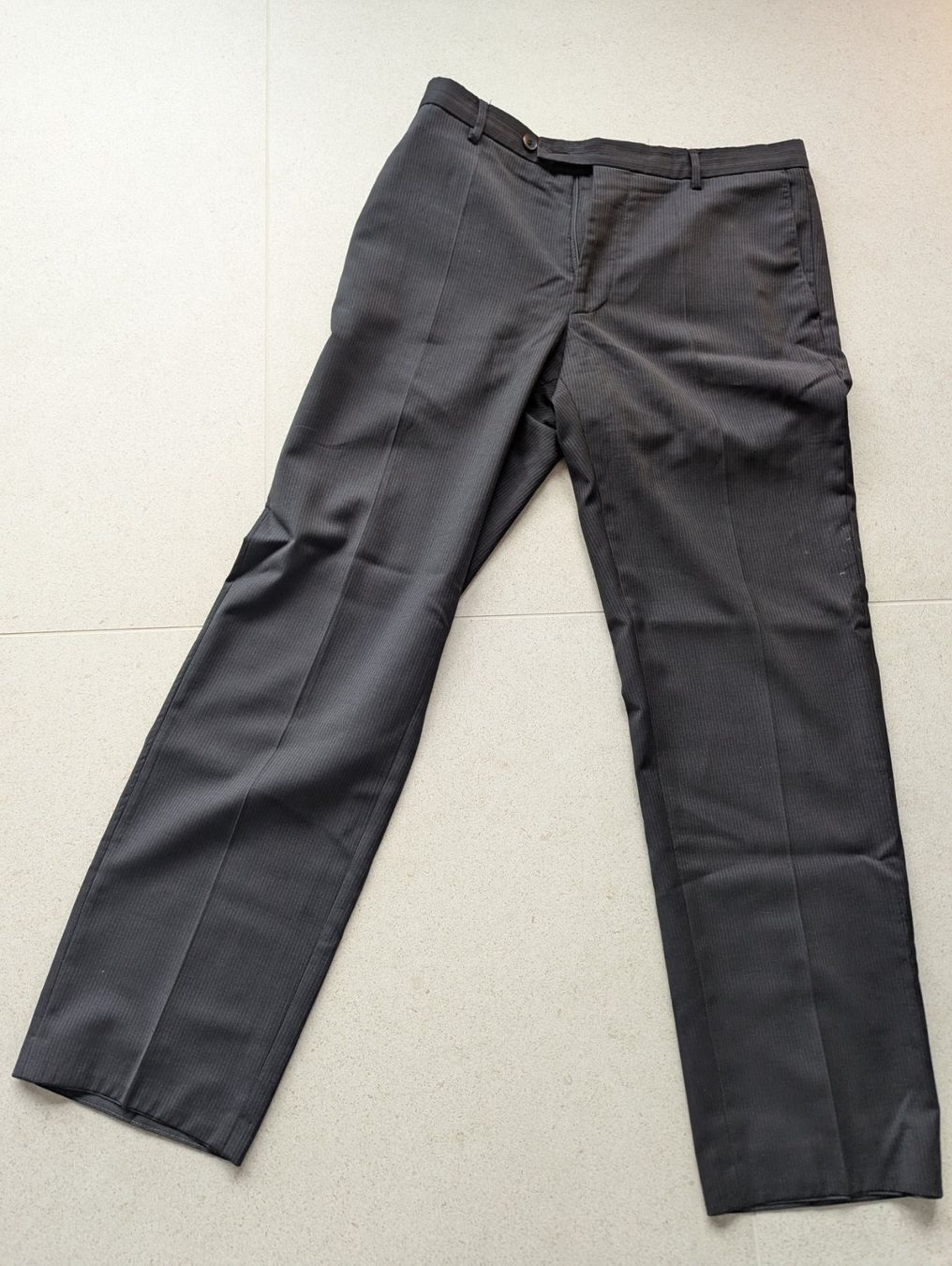 Strellson Pantaloni: Anzugshose Marke Strellson Premium Gr. 48 – Usato da Samstagern venduto da Gc8