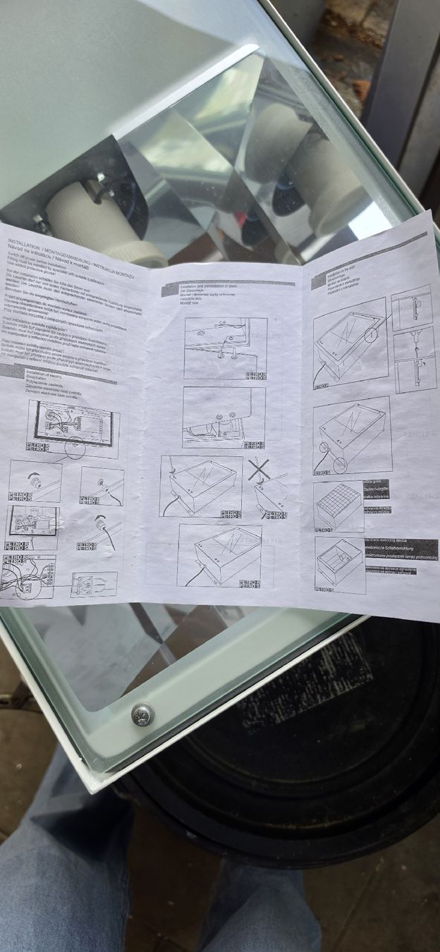 Lustres & lampes de plafonds: Hallen oder Deckenleuchte Neu – Neuf (Voir description) à Erlinsbach SO par dopadach 3