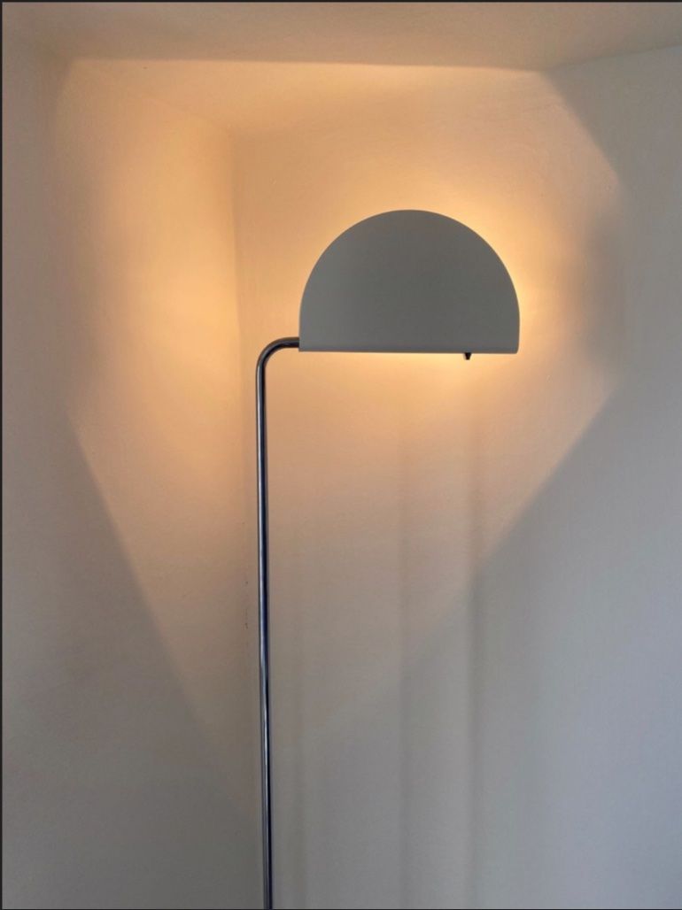 Lampade: Mezzaluna Skipper Gecchelin 1974 – Usato da Fescoggia venduto da AmazingDesignObjects