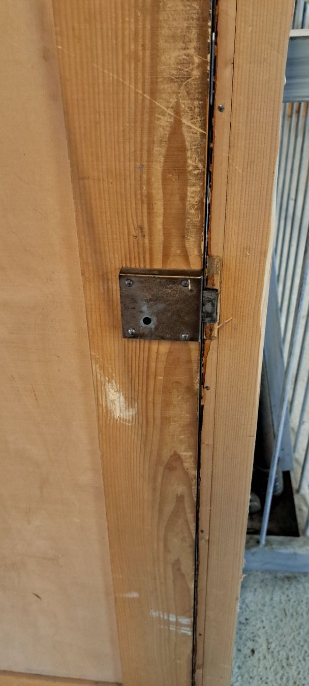 Armadi: Antike Schranktür mit Rahmen – Usato da Wädenswil venduto da mh012 2
