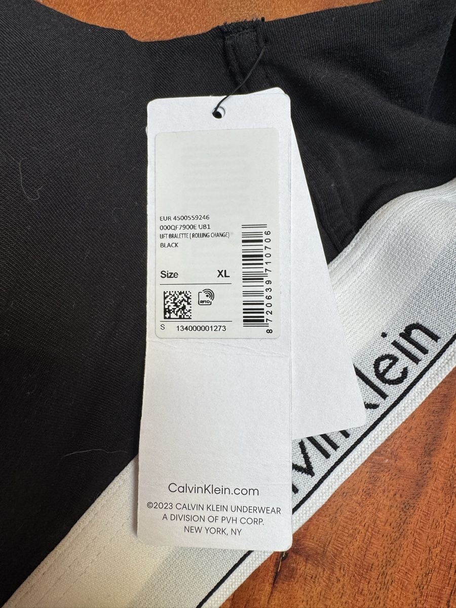 Calvin Klein Altra biancheria intima: Calvin klein BH – Nuovo e nell'imballaggio originale da Leissigen venduto da jen_6y7m 2