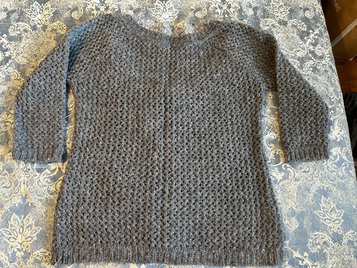 Ermanno Scervino Maglioni & Felpe: Ermanno Scervino sweater – Nuovo (secondo la descrizione) da Sorengo venduto da dis_tfq6