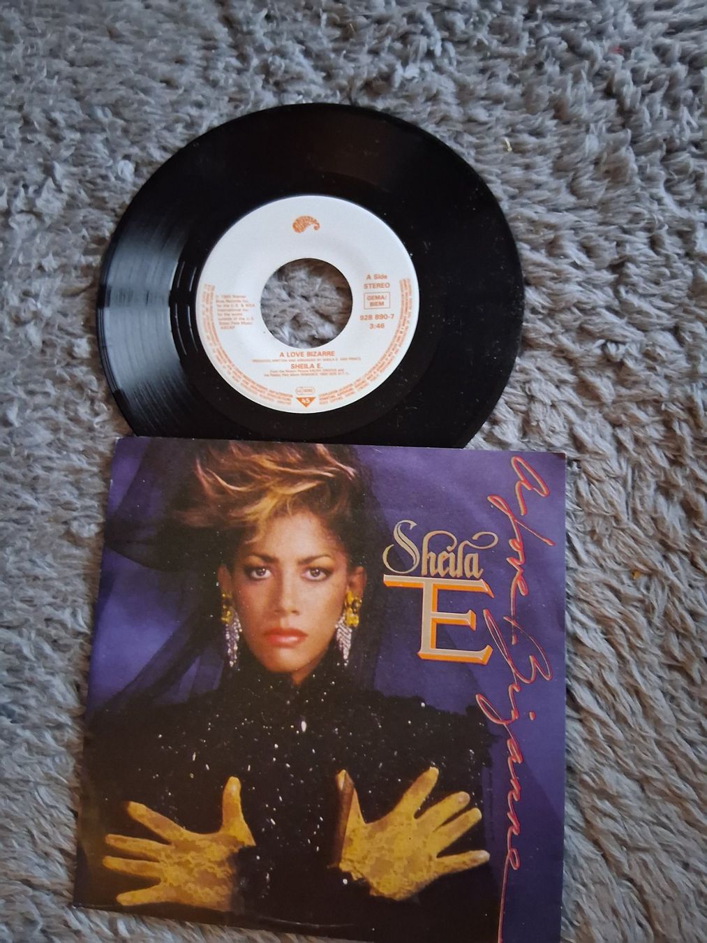 Dischi in vinile: SHEILA E    A LOVE BIZARRE   7NER SINGLE – Usato da Wetzikon ZH venduto da Ramones01