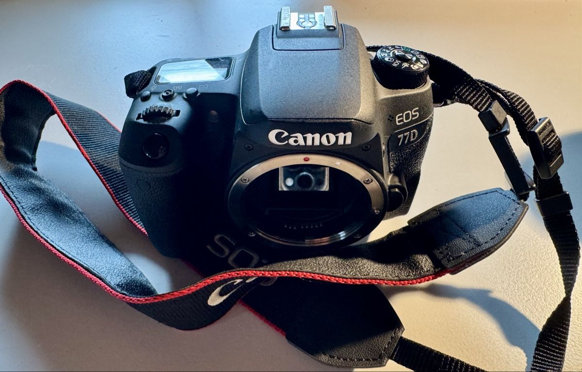 Canon Kamera: Canon Eos 77D mit Zubehör  – Gebraucht aus Boswil von Marc_vr 2