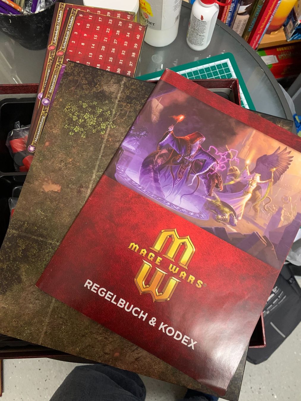Pegasus Spiele Giochi: Mage Wars Arena plus Erweiterung Battlegrounds – Usato da Zug venduto da Starkeente 1