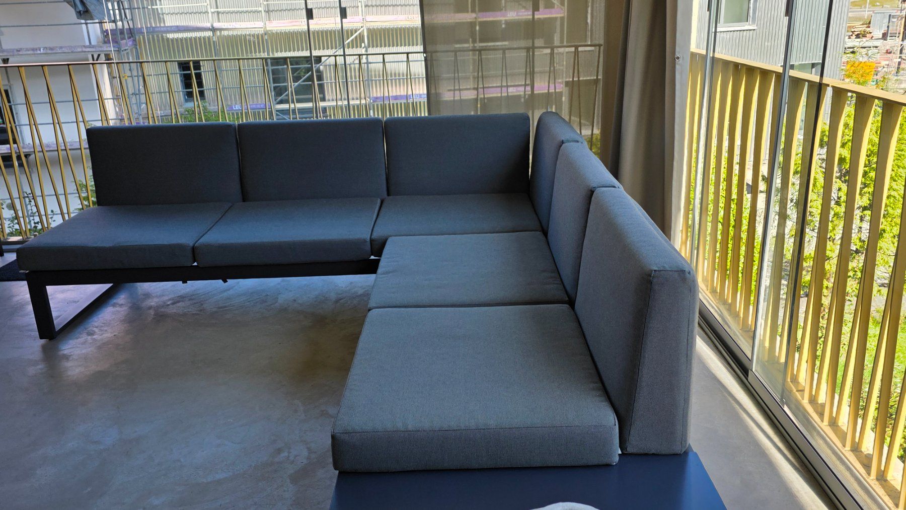 Divani: Ecklounge anthrazit guter Zustand.Top! – Usato da Näfels venduto da jayjay1968 4