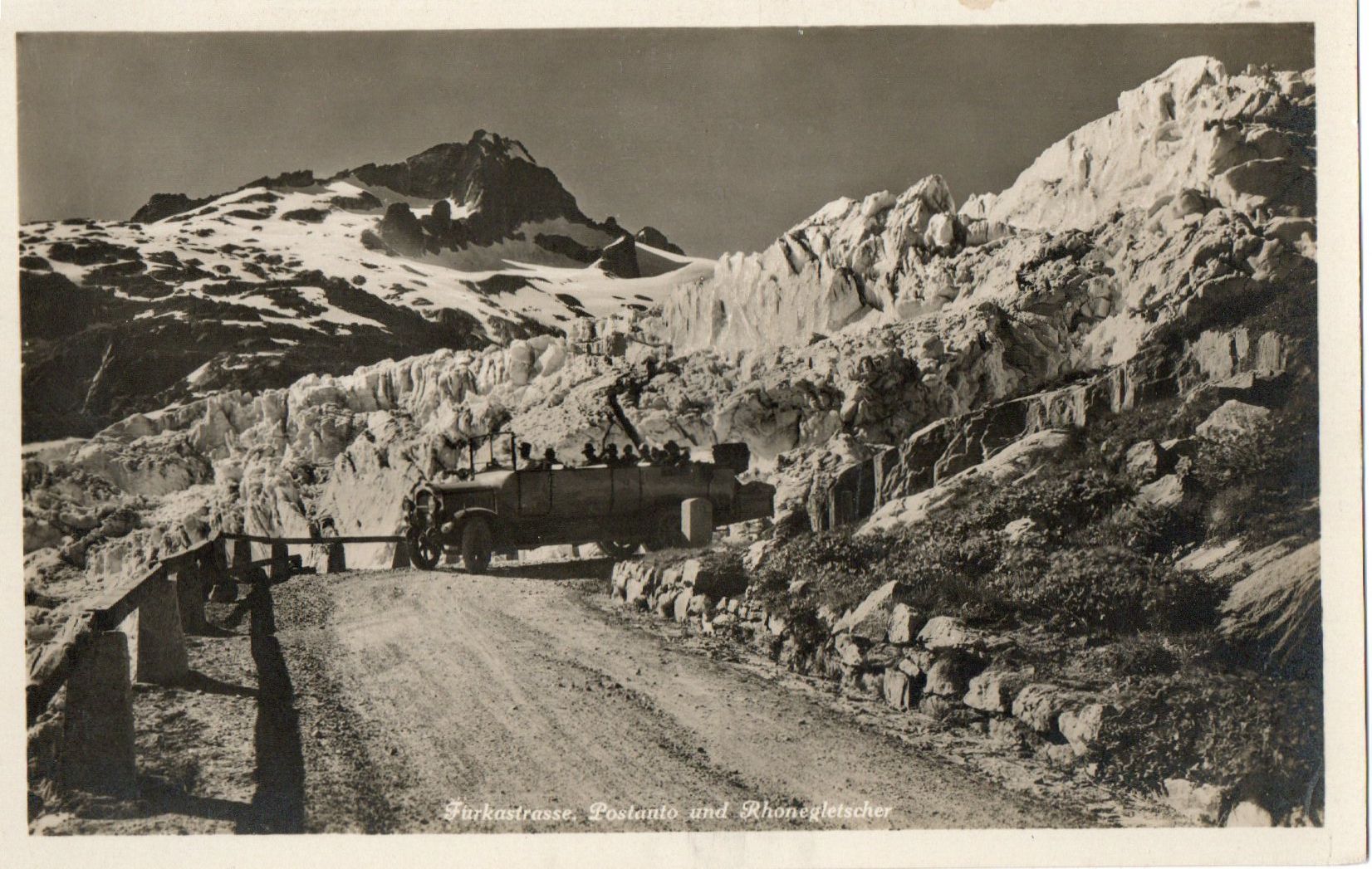 Cartoline postali: Furkastrasse,Postauto und Rhonegletscher – Nuovo (secondo la descrizione) da Melano venduto da pisonsdro