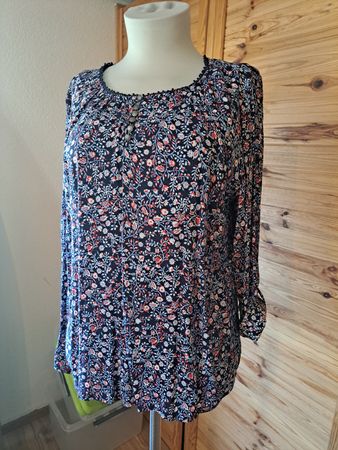 Multiblu Viscose Bluse Gr. 42, Blumenmuster