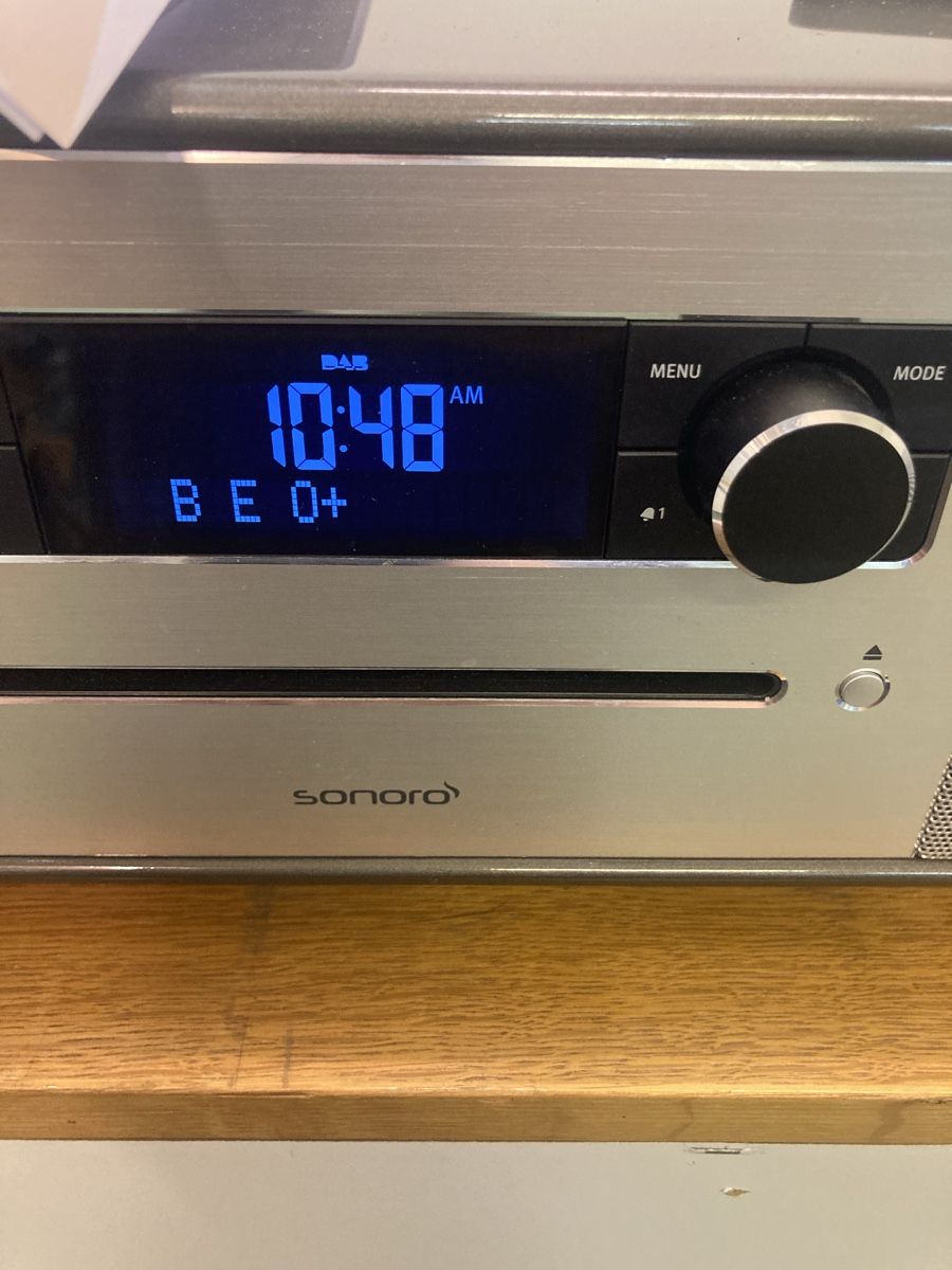 Sonoro Lecteur multimedia & Streamer: SonoroStereo SO-310 Stereo Musik System mit Bluetooth DAB – D'occasion à Aarwangen par to-hirschi 1