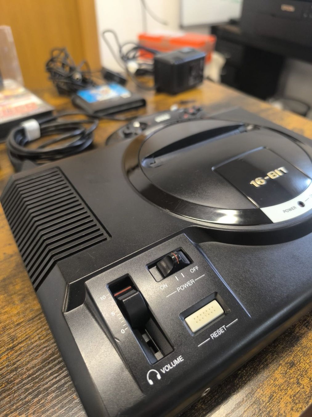 Sega Konsolen: Sega Mega Drive 1 – Gebraucht aus Conthey von costafrederico 2