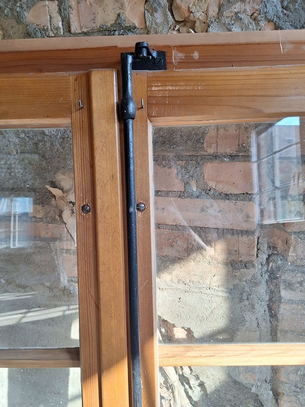 Fenster: Fenster alt Doppelglas – Gebraucht aus Schwarzenburg von Elena_91 2