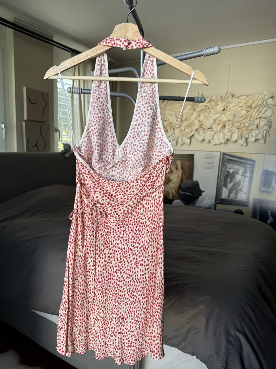 Reformation Robes: Reformation Mini Dress Size S – D'occasion à Küsnacht ZH par pup_culture 1
