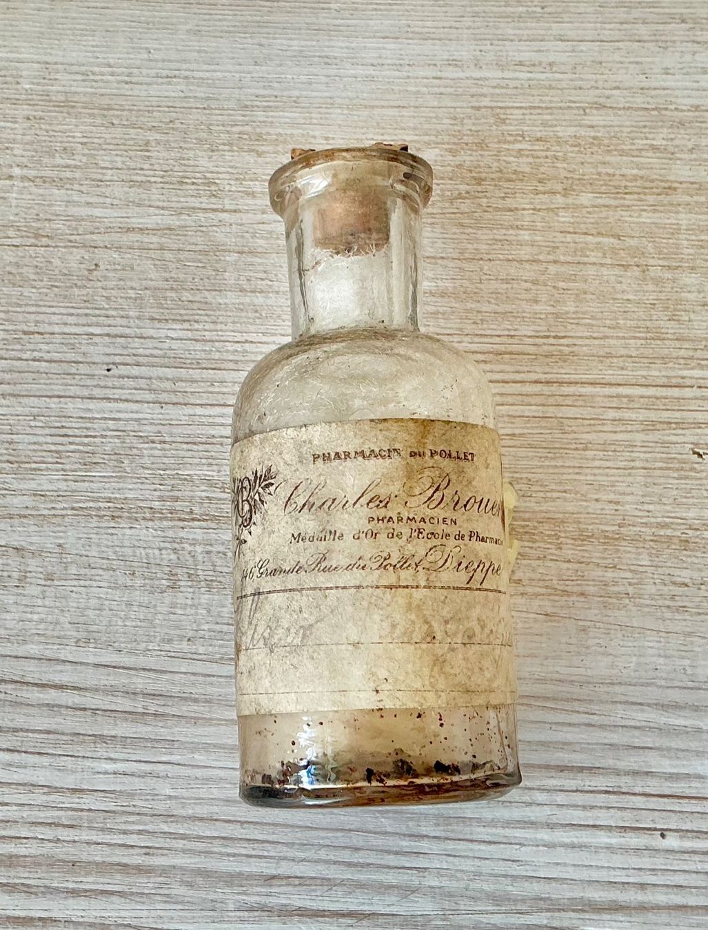 Matériel de laboratoire: URALTES APOTHEKER GLASFLÄSCHCHEN 1880 – D'occasion à Zell LU par Silvermemory 3