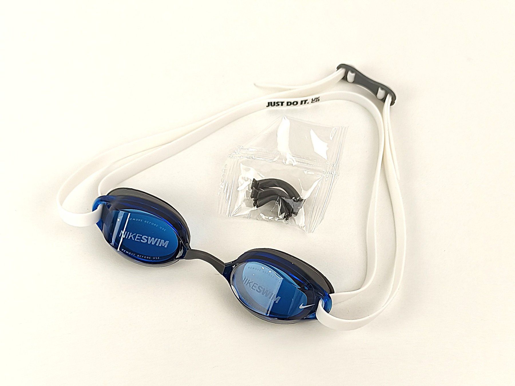 Nike Occhiali & Lenti: Schwimmbrille Nike – Nuovo (secondo la descrizione) da Pratteln venduto da Restwert_Pratteln 3