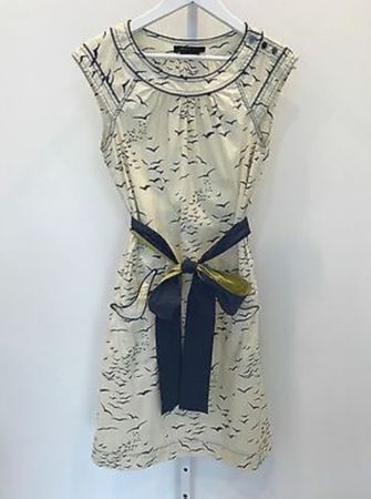 BCBG Max Azria lovely Sleeveless Summer Dress - M