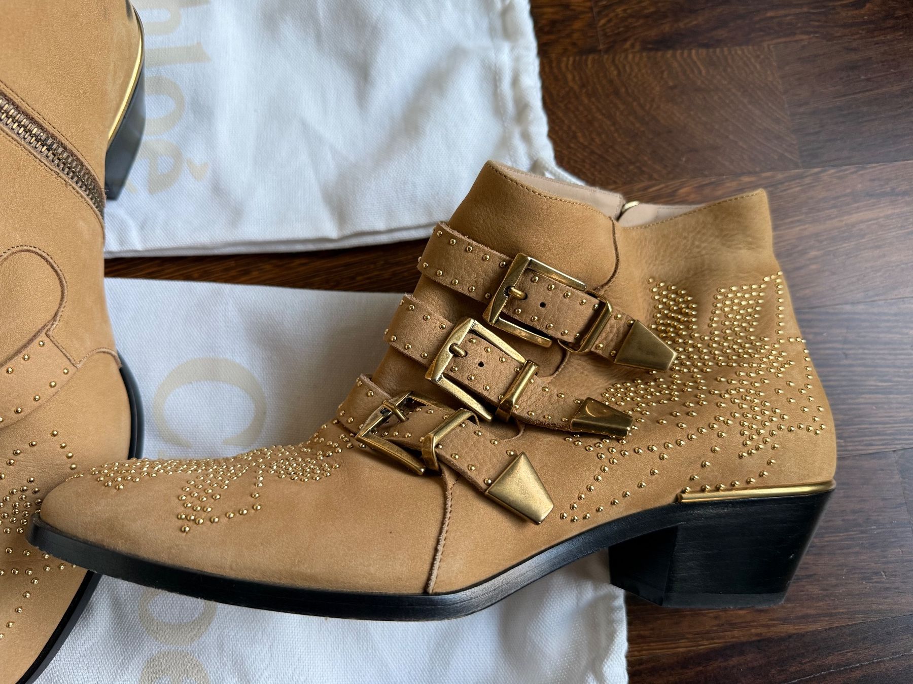 Chloé Damenschuhe: Chloé Stiefel/Boots au Veloursleder Gr.41 – Gebraucht aus Sempach von franksch_ 3