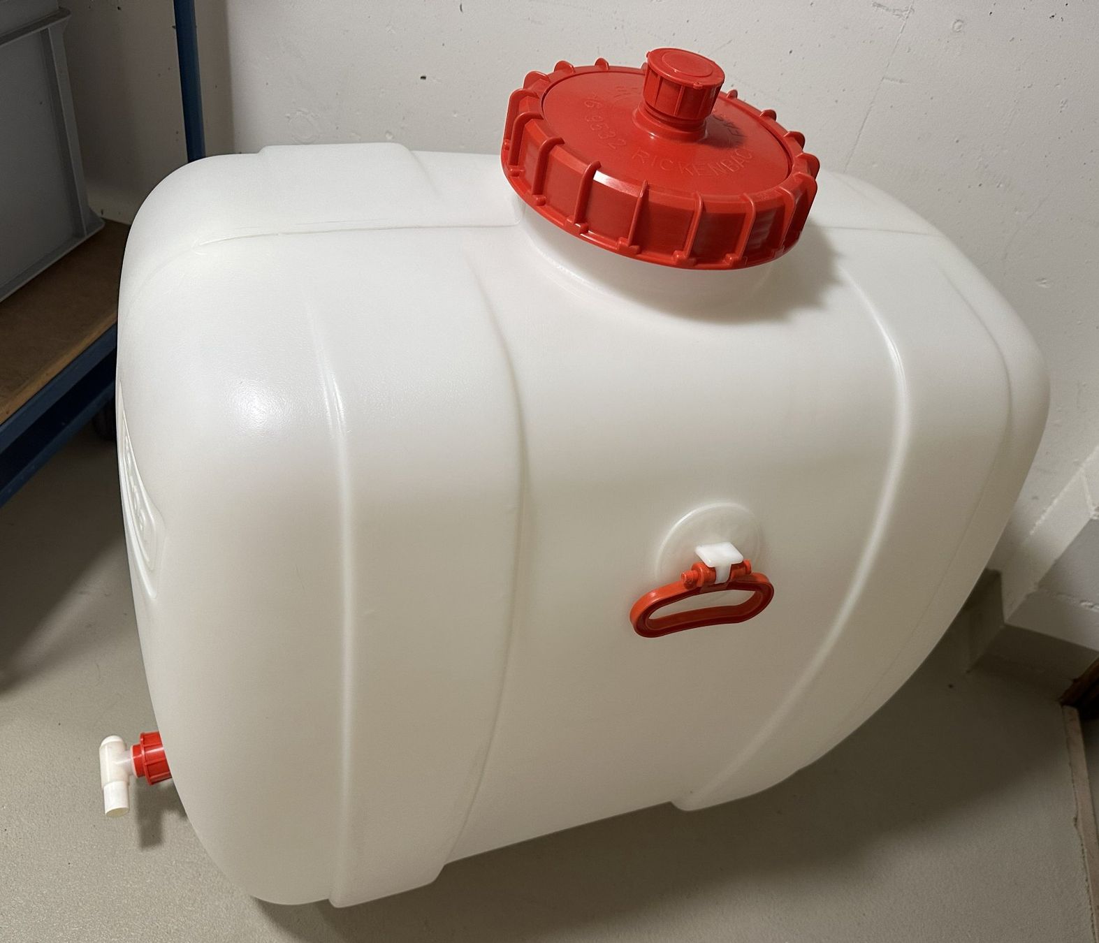 Accessori: Getränkefass 200L – Usato da Winterthur venduto da alb_f9j5 1