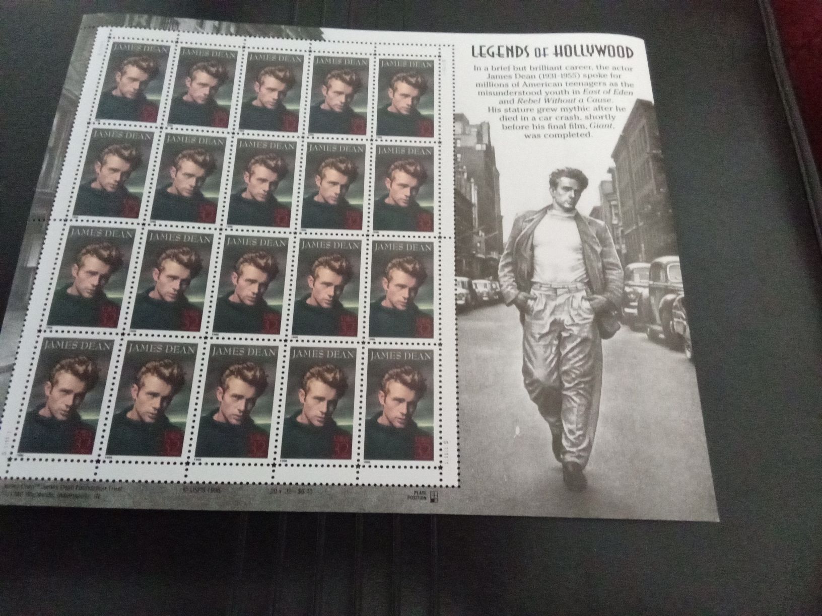 Tous les timbres: BRIEFMARKEN JEMES DEAN+HUMPHREY BOGART – Neuf avec emballage d'origine à Muri BE par Alk