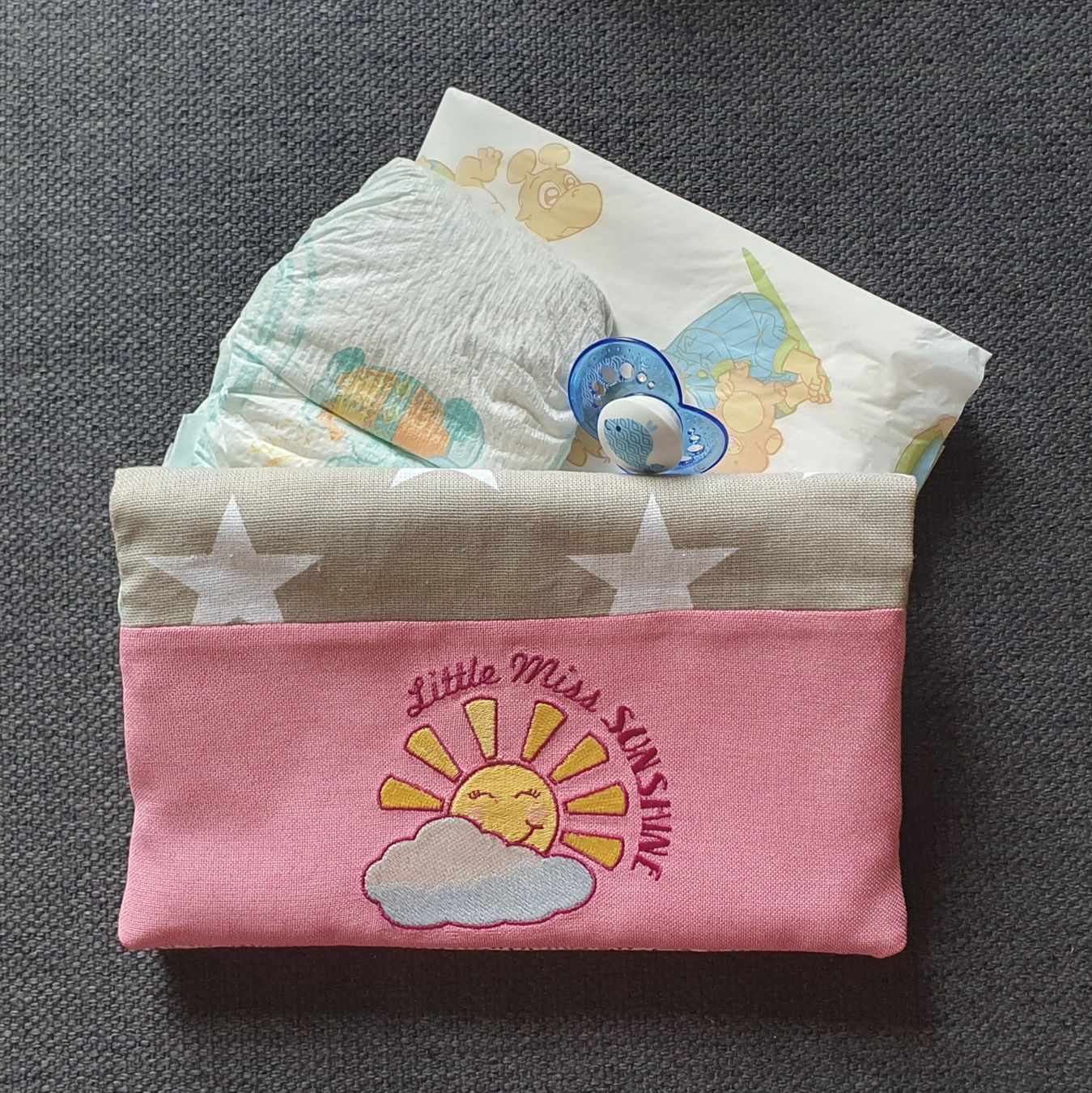 Kindertaschen: Wickeltasche, Windeletui, Geschenkidee, handgemacht, Baby – Neu und originalverpackt aus Arbon von fil_d.Ariane