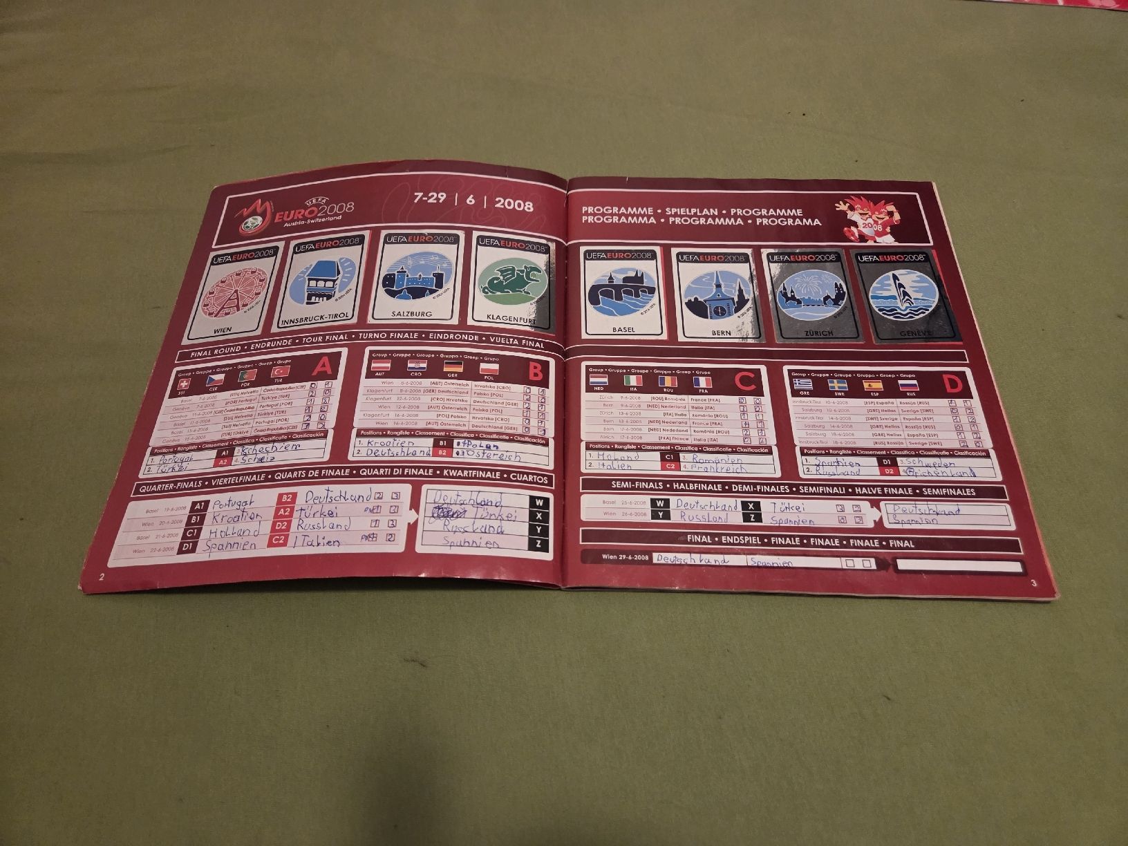 Panini Album: Panini Album EM 2008 komplett mit Poster – Usato da Embrach venduto da MamaSantos 1