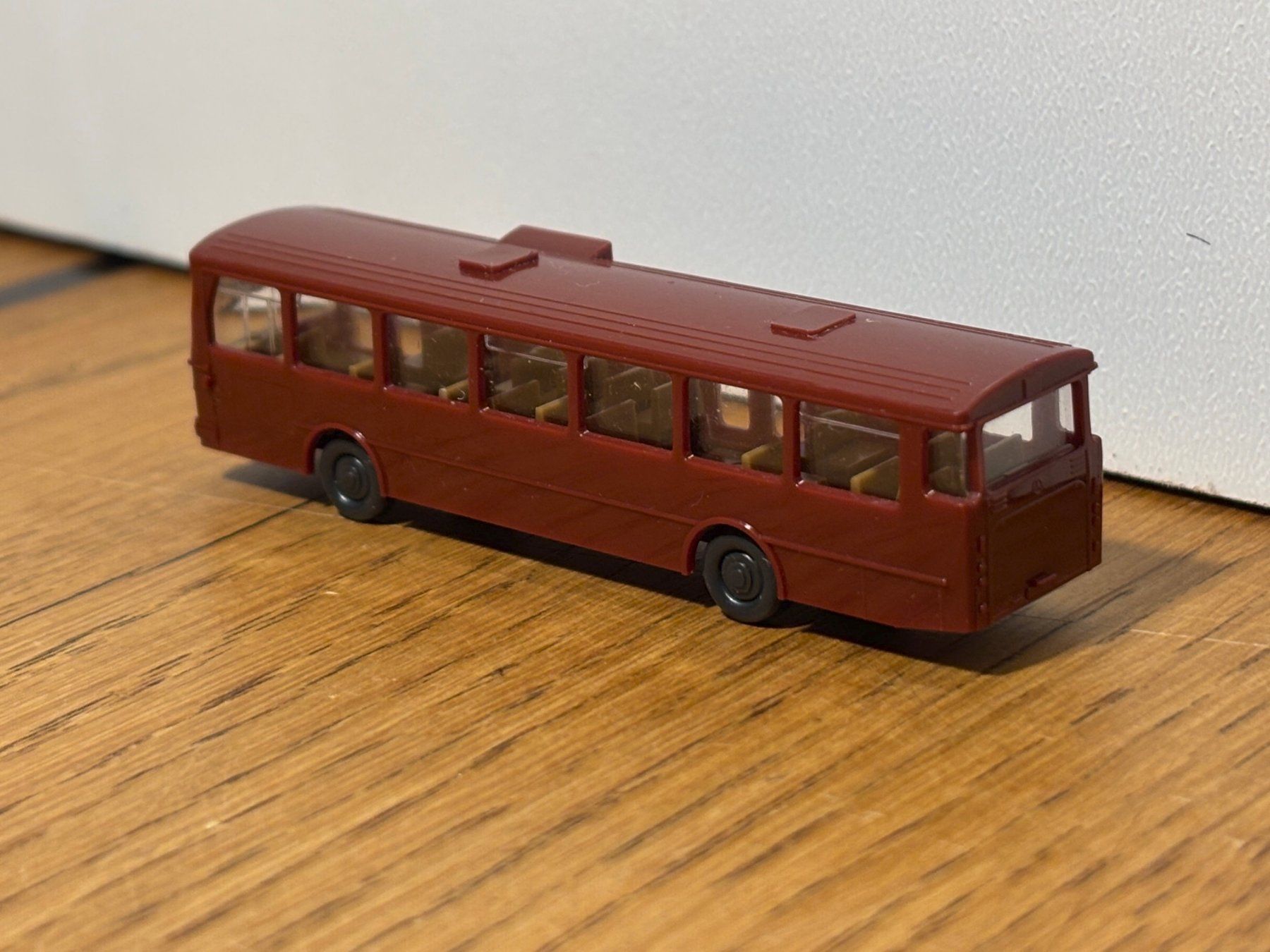 Modellini di ferrovie: M0750: Öffentlicher Bus (Spur N) – Usato da Birsfelden venduto da Birs_25 2