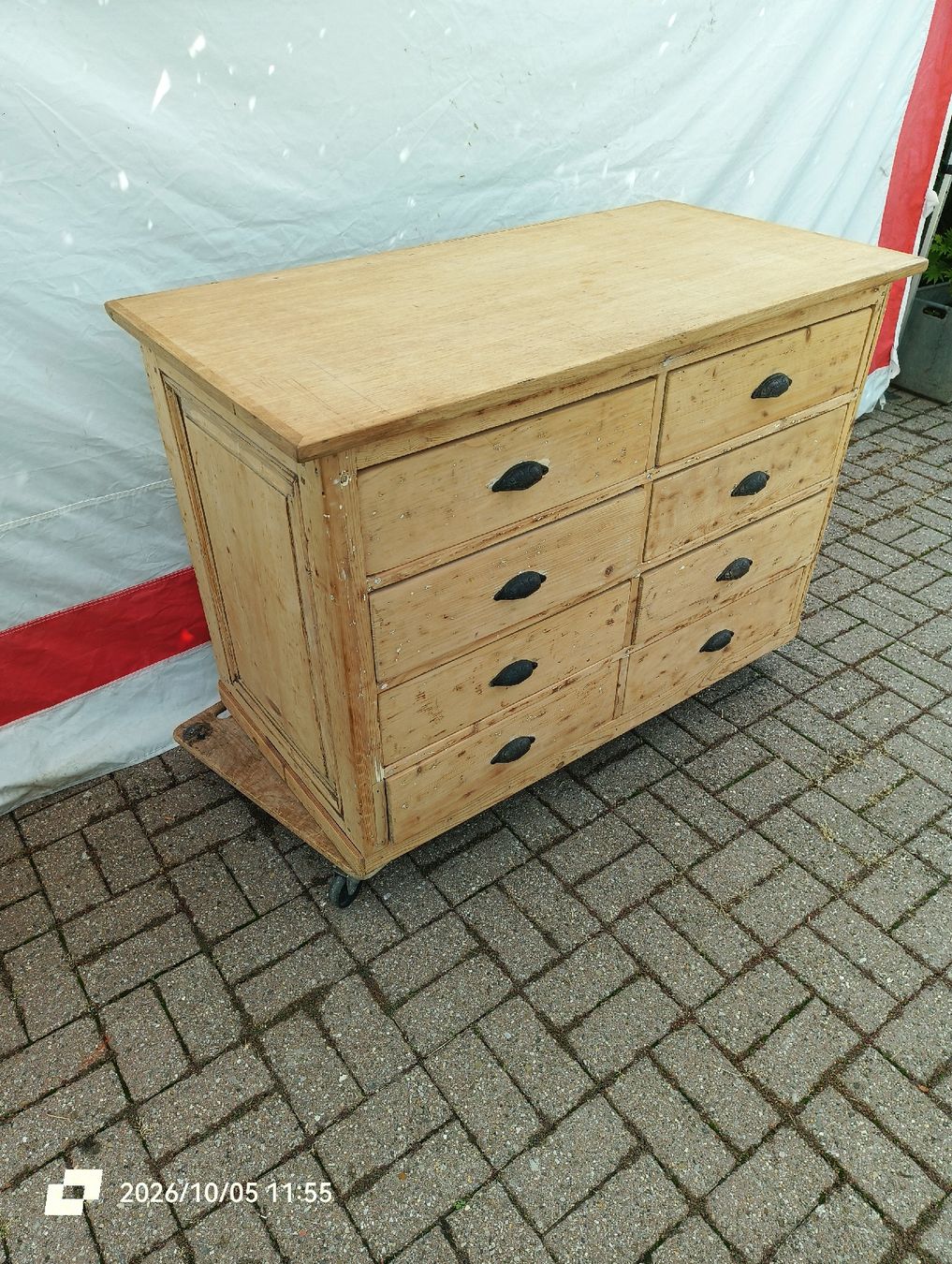 Cassettiere: Commode ancienne à 8 tiroirs en bois – Usato da Veyrier venduto da MJ69BROC 1